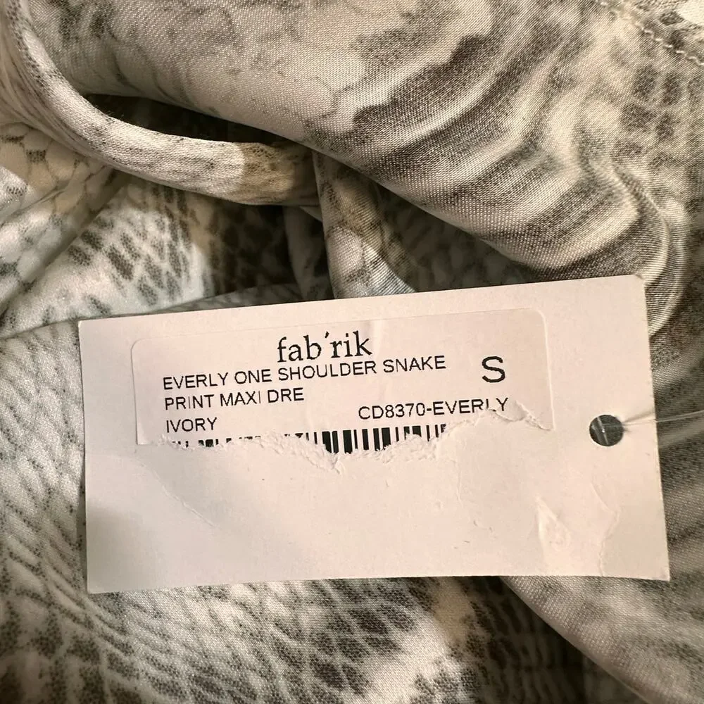 fab'rik Everly one Shoulder Snake Print Maxi Dress Sz S NWT - Picture 6 of 9